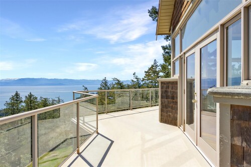 Picture of 558 Wilderness Pl, Sooke BC V9Z 1C4