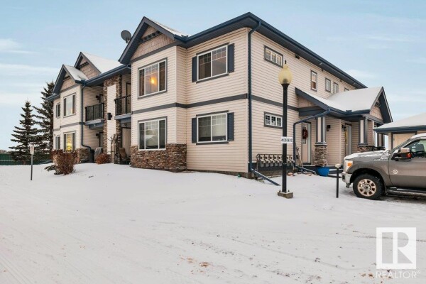 Photo 1 at #34 2565 HANNA CR NW, Edmonton, AB T6R0M4