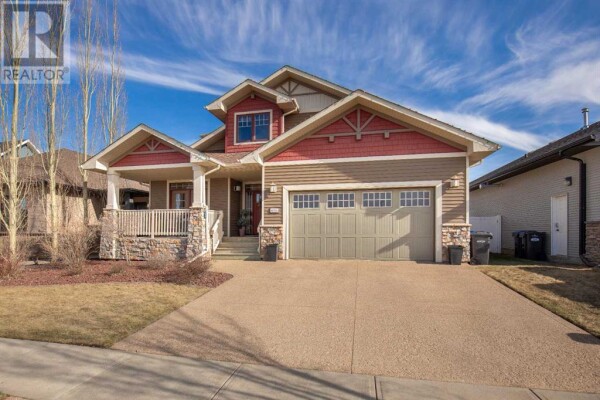 Photo 2 at 4006 45 Avenue, Sylvan Lake, AB T4S0C1