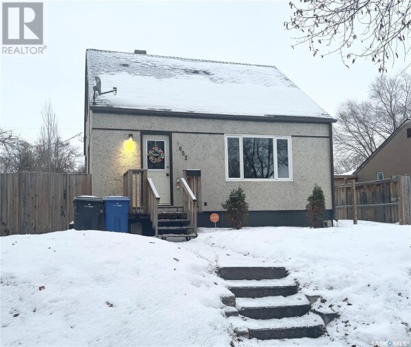 Photo 1 at 1652 97th STREET, North Battleford, SK S9A0K6