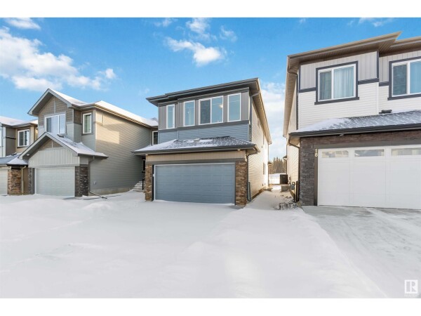 Photo 2 at 20 Meadowbrook WY, Spruce Grove, AB T7X0T8