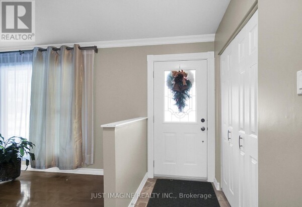 Photo 3 at 18 TRIPP CRESCENT, Ottawa, ON K2J1C6