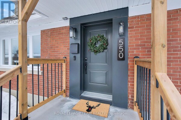 Photo 2 at 550 DONALD STREET, Ottawa, ON K1K1L7