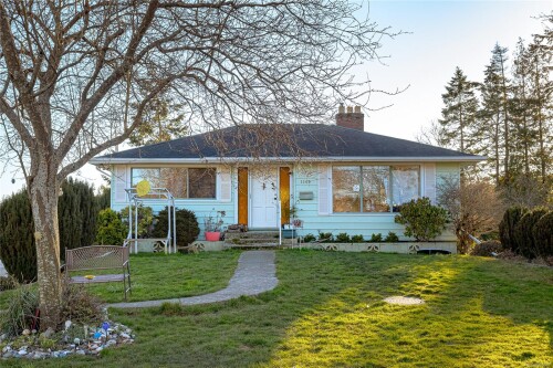 Picture of 1149 Bewdley Ave, Esquimalt BC V5A 5N2