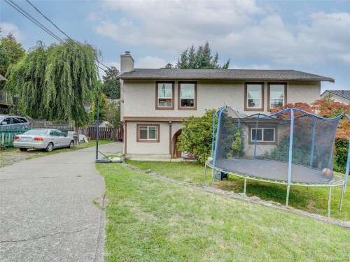 Picture of 524 Stornoway Dr, Colwood BC V9C 2R4