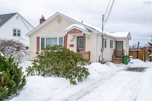 Picture of 37 Arvida Avenue, Spryfield NS B3R 1K7