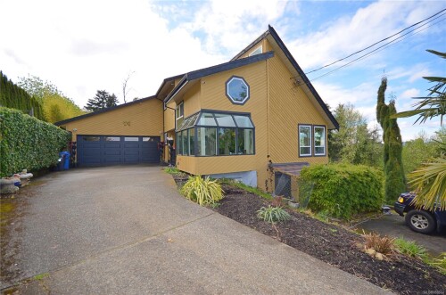 Picture of 235 King Rd, Nanaimo BC V9R 6H9