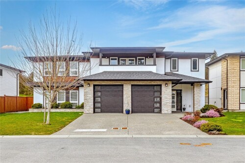 Picture of 322 Lone Oak Pl, Langford BC V9B 0X3