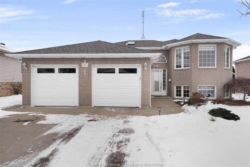 Picture of 9 SANDY LAKE Drive