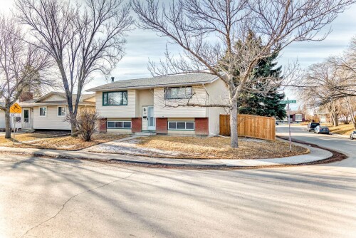 Picture of 115 Rundleview Drive NE