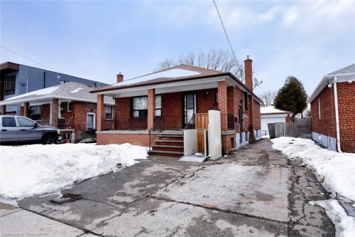 Picture of 89 North Carson Street, Etobicoke ON M8W 4C6