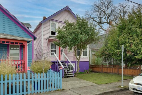 Picture of 2003 Cameron St, Victoria BC V8T 3N4