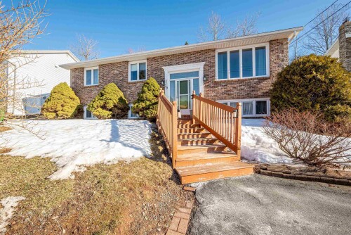 Picture of 79 Oakhill Drive, Lower Sackville NS B4C 4A9