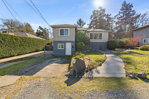 Picture of 257 Glenairlie Dr, View Royal BC V9B 1K5