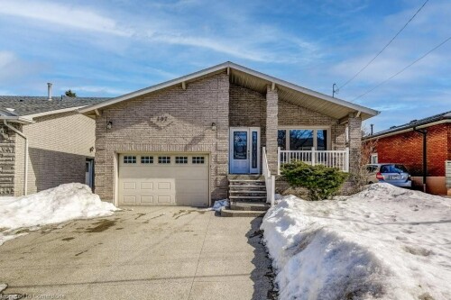 Picture of 197 Ridge Street, Hamilton ON L9A 2X6