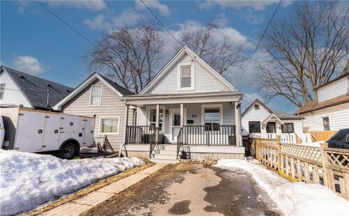 Picture of 174 East 24th Street, Hamilton ON L8V 2Y3