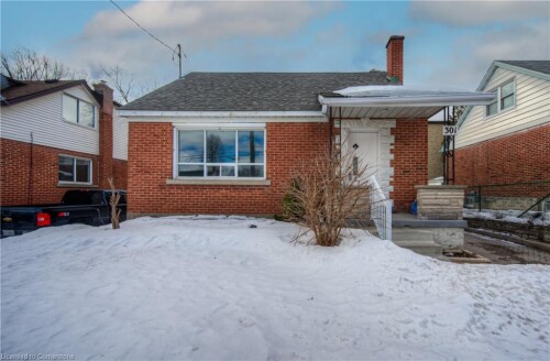 Picture of 301 Highland Road E, Kitchener ON N2M 3W6