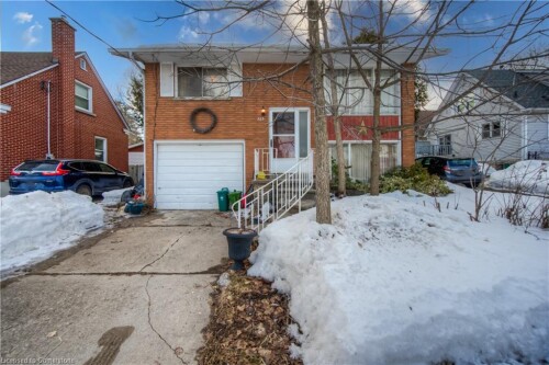 Picture of 323 Clifton Road, Kitchener ON N2H 4W1