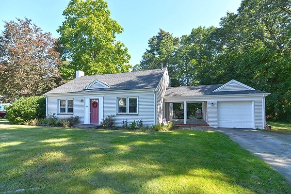 47 Big Rock Ln, Hanson, MA 02341