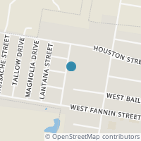 Map location of 902 Douglas St, Refugio TX 78377
