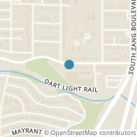 Map location of 402 W Clarendon Dr, Dallas TX 75208
