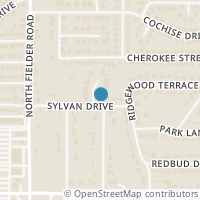 Map location of 1301 Sylvan Court, Arlington, TX 76012