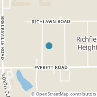 Map location of 2471 Amelia Dr, Richfield OH 44286